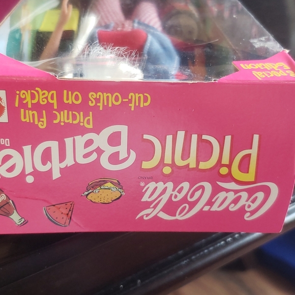 1997 Coca Cola Picnic Barbie Special Edition nib - Picture 5 of 5
